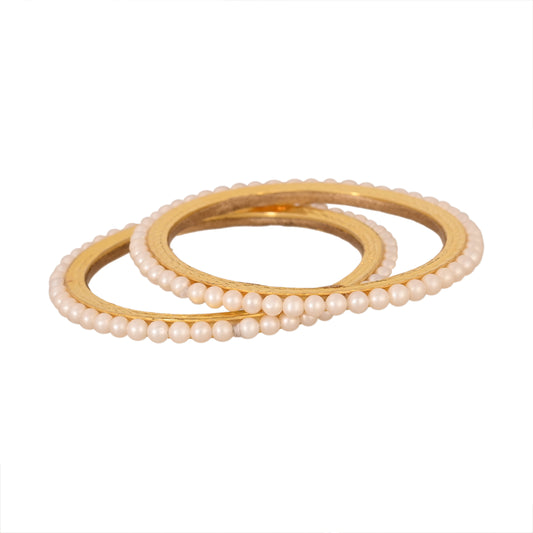 Noor Pearl Silver Bangle