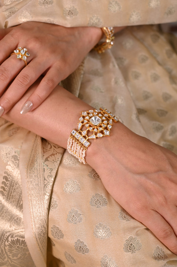 Bangles & Bracelets 